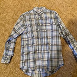 VV button up plaid printed